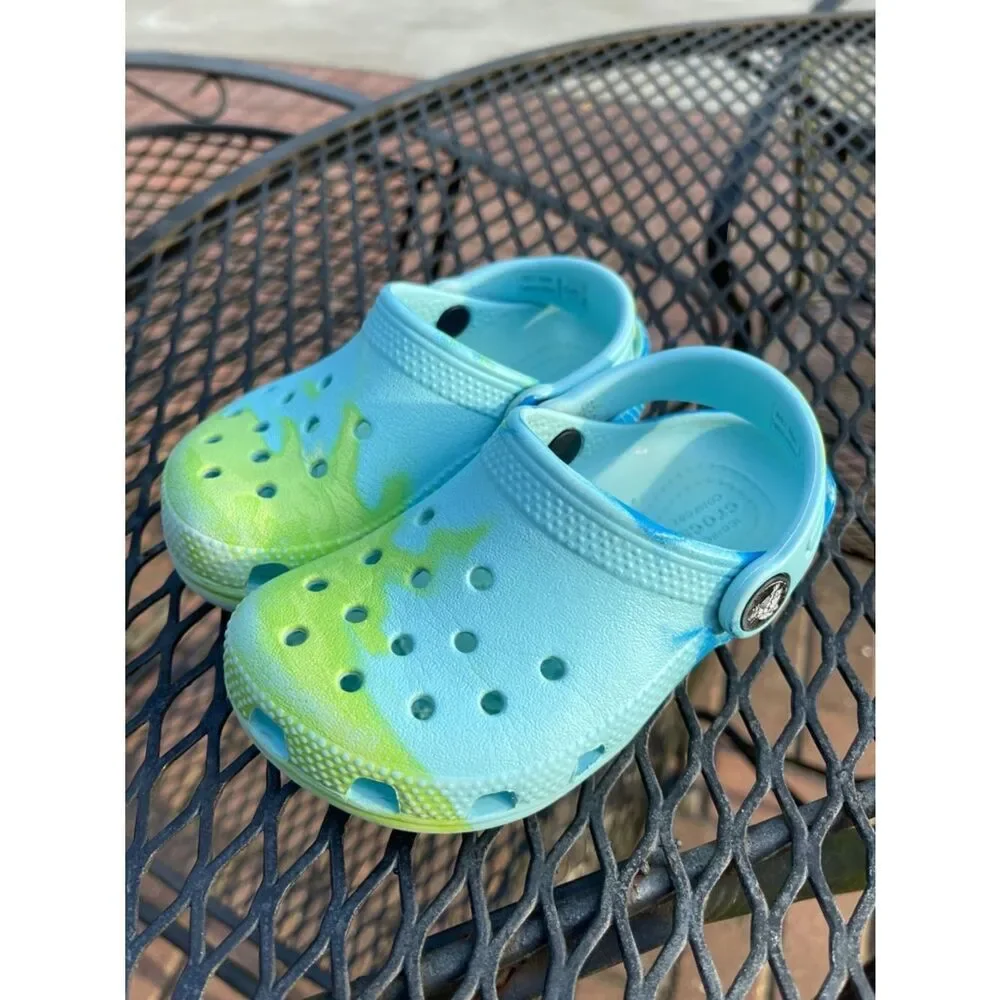 CROCS debris jibbitz™ are